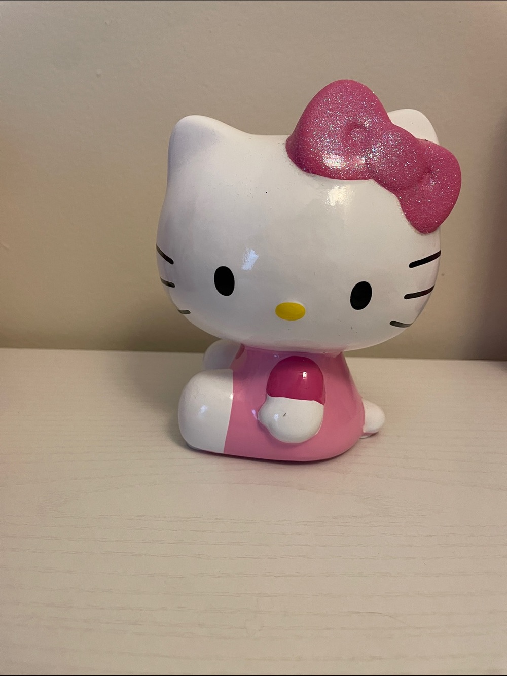 Sanrio Hello Kitty Ceramic coin bank